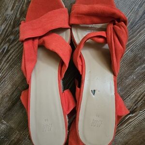 H&M Red Knot-Detail Wedge Slides